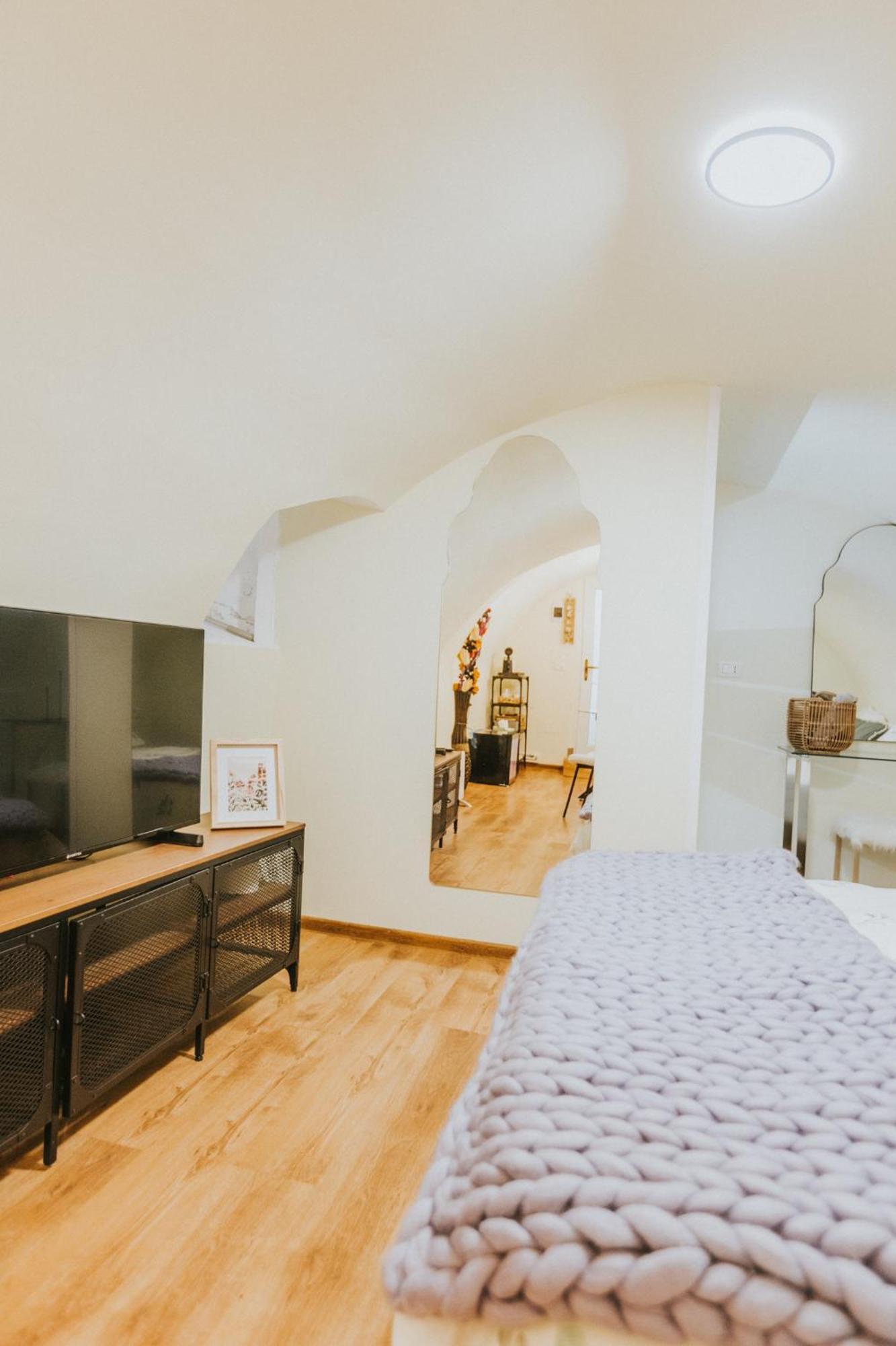 בראשוב Locart -Cozy Downtown Apartment, Near Black Church With Free Wi-Fi מראה חיצוני תמונה